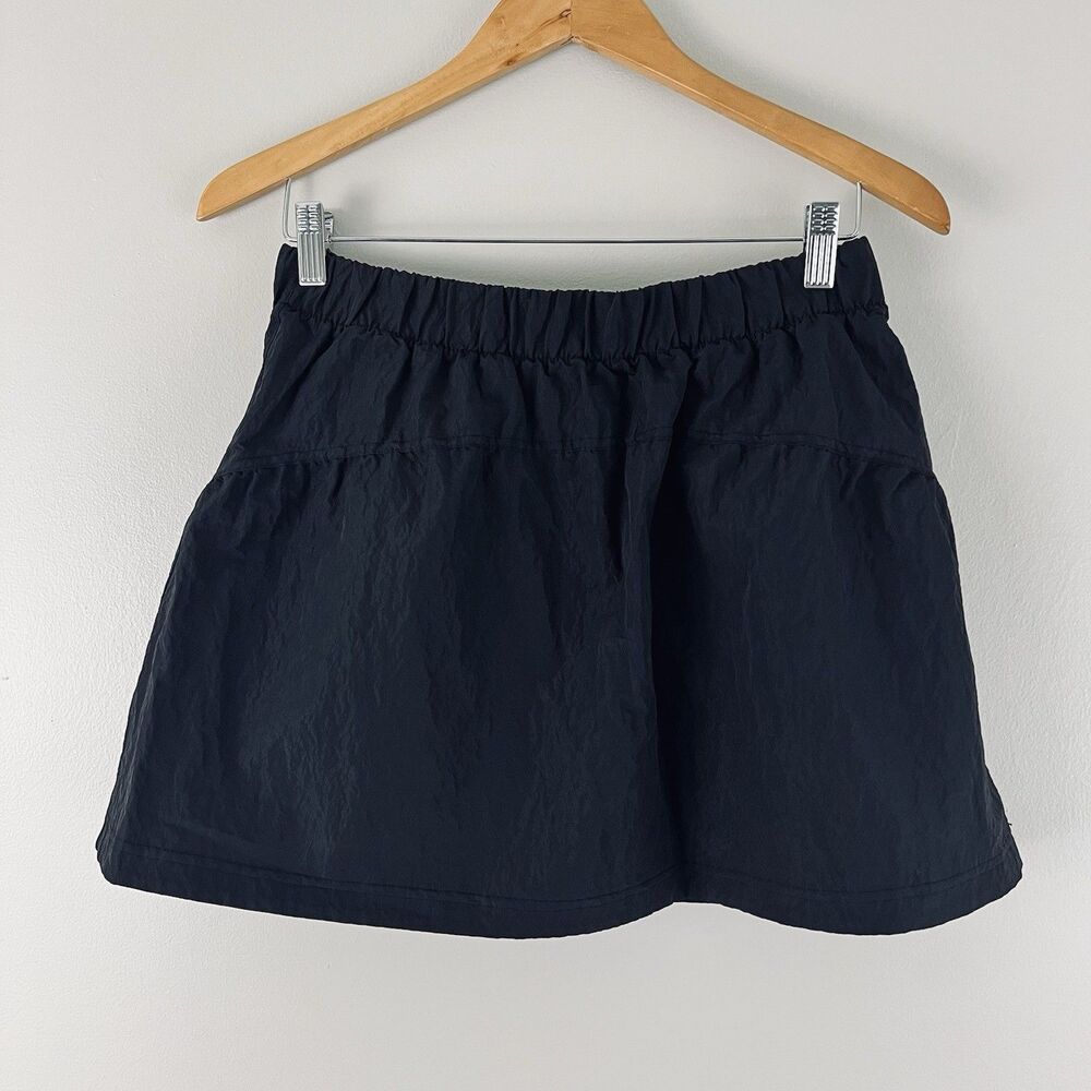 Lululemon Crinkle High-Rise Black Mini Skirt